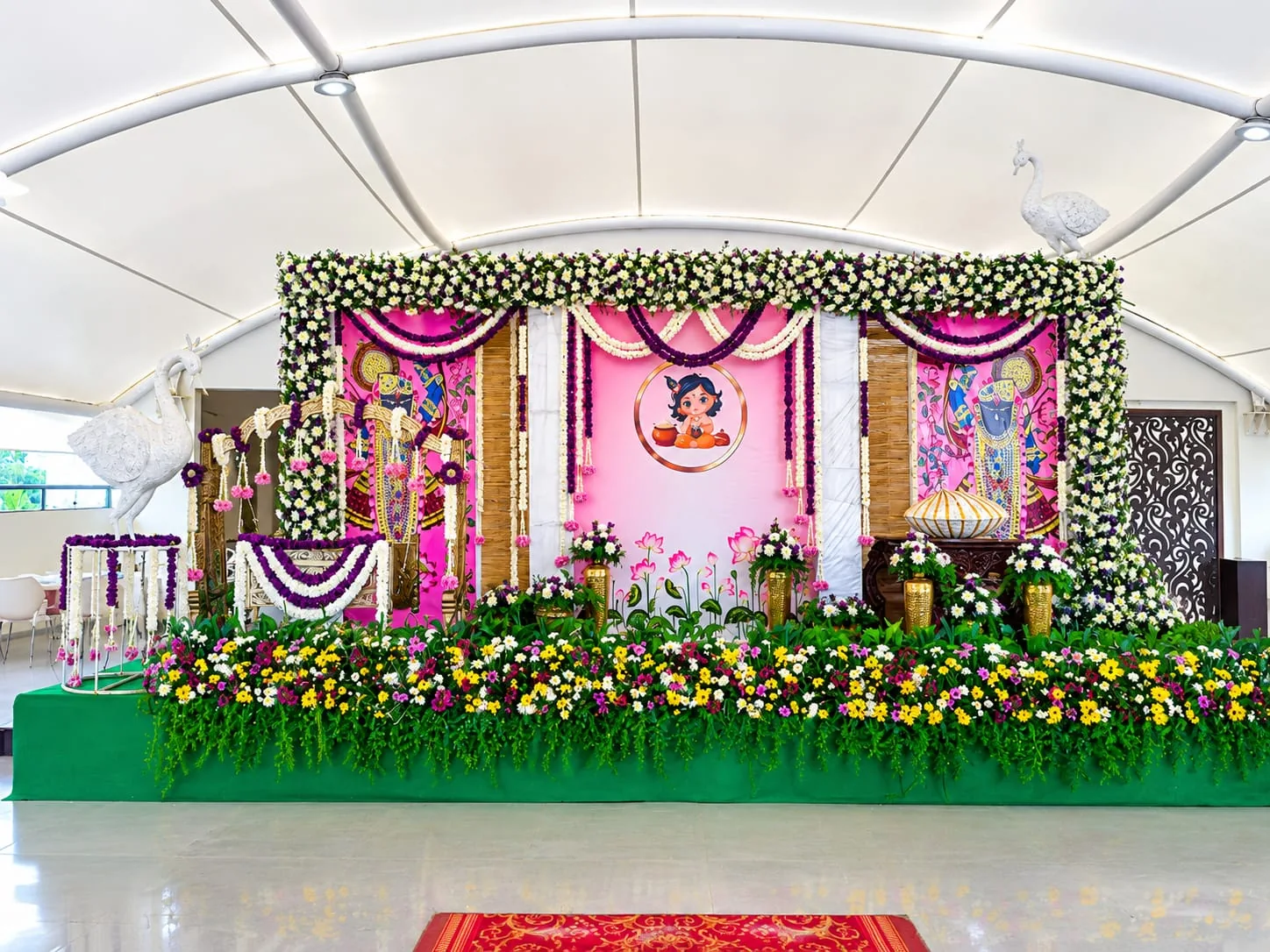Floral decorated stage